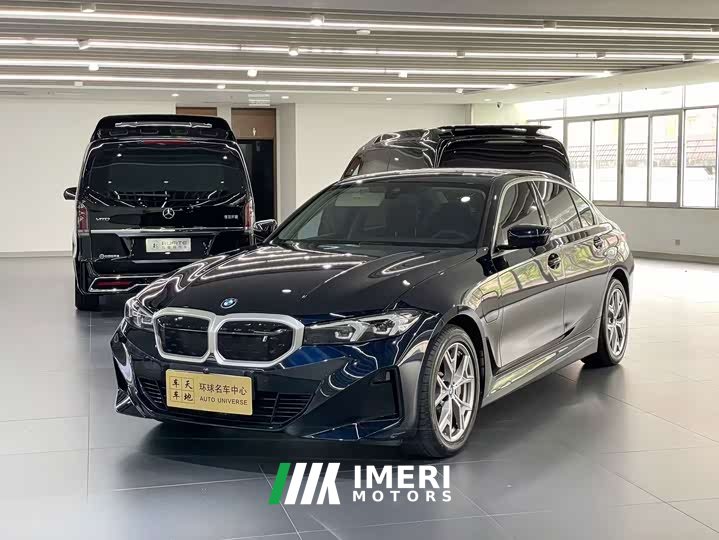 BMW i3 eDrive 35 L