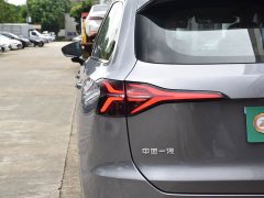 Hongqi HS6 PHEV 2026 220 four-wheel drive smart hybrid version - ფოტო 17