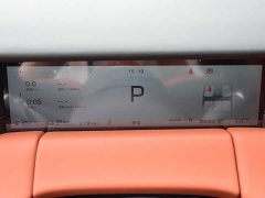 Hongqi HS6 PHEV 2026 220 four-wheel drive smart hybrid version - ფოტო 9