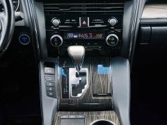 Lexus LM 2020 300h four-seat Royal Edition - ფოტო 16