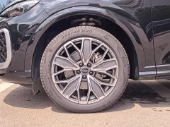 Audi Q5L 2026 2.0T Exclusive Edition for Ten Million Users - ფოტო 7