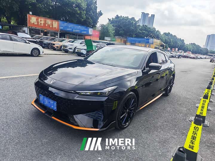 Changan UNI-V 1.5T noble sports