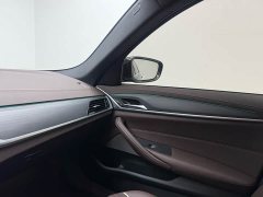 BMW 5 Series 2023 facelift 530Li leading M sports package - ფოტო 13