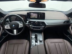 BMW 5 Series 2023 facelift 530Li leading M sports package - ფოტო 8