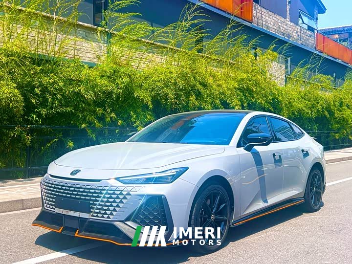 Changan UNI-V 2.0T Speed Edition