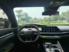 Changan UNI-V 2023 1.5T sports version - ფოტო 11