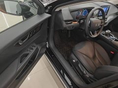 Hongqi E-QM5 2023 Facelift Basic Travel Edition - ფოტო 16