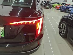 Hongqi E-QM5 2023 Facelift Basic Travel Edition - ფოტო 8