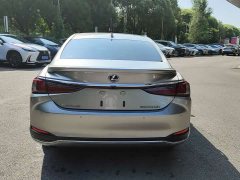 Lexus ES 2022 300h Excellence Edition - ფოტო 12