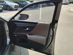 Lexus ES 2022 300h Excellence Edition - ფოტო 15