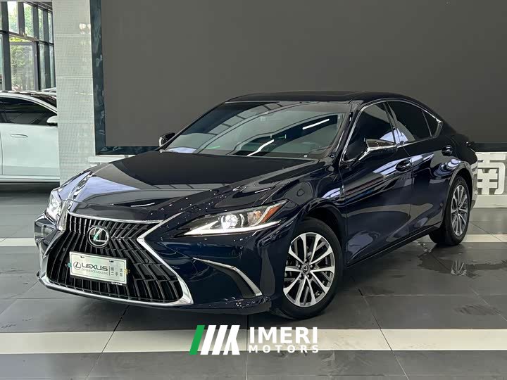 Lexus ES 2023 260 Excellence Edition - ავტომობილი ჩინეთიდან