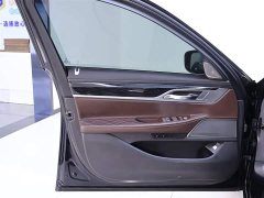 BMW 7 Series 2019 740Li Leading M Sports Package - ფოტო 18