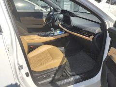 Changan UNI-K 2021 2.0T AWD Premium - ფოტო 8