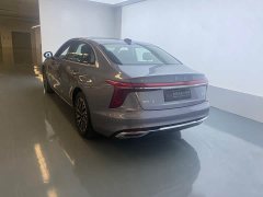 Hongqi H5 2025 2.0T automatic Qichang version - ფოტო 15