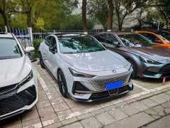 Changan UNI-V 2022 1.5T sports version - ფოტო 3
