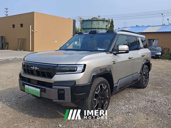 Fangchengbao Leopard 8 2025 Zhiyong flagship version 7 seats