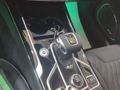 Hongqi HS5 2022 facelift 2.0T Zhilian Qixiang four-wheel drive version - ფოტო 14