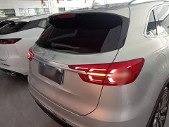 Hongqi HS5 2022 facelift 2.0T Zhilian Qixiang four-wheel drive version - ფოტო 6