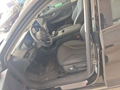 Hongqi E-QM5 2023 facelift basic travel version - ფოტო 15