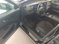Hongqi E-QM5 2023 facelift basic travel version - ფოტო 16