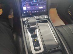 Hongqi H5 2025 2.0T automatic Qichang version - ფოტო 8