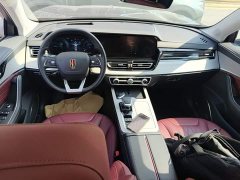 Hongqi HS5 2025 2.0T four-wheel drive Qixiang Pro version - ფოტო 16