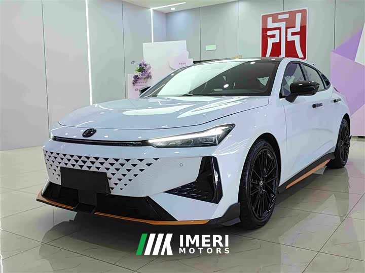 Changan UNI-V 2024 1.5T noble sports