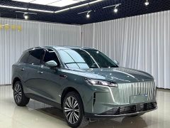 FAW Red Flag HS6 PHEV 240 Smart Hybrid Edition - ფოტო 3