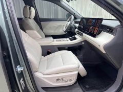 FAW Red Flag HS6 PHEV 240 Smart Hybrid Edition - ფოტო 9