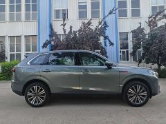 FAW Red Flag HS6 PHEV 240 Smart Hybrid Edition - ფოტო 4