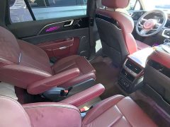 FAW Red Flag E-HS9 690km Range Flagship Edition Six-Seater - ფოტო 13