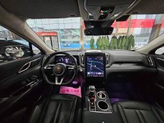 FAW Red Flag HS3 2.0T AWD Youwei Edition - ფოტო 9