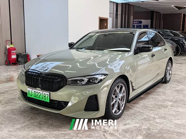 BMW i3 eDrive 35 L