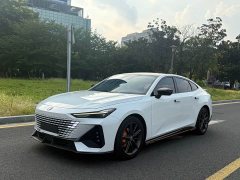 Changan UNI-V 2022 1.5T ZunGui Edition - ფოტო 1