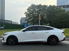 Changan UNI-V 2022 1.5T ZunGui Edition - ფოტო 16