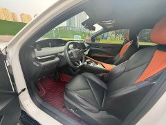 Changan UNI-V 2022 1.5T ZunGui Edition - ფოტო 7
