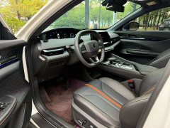 Changan UNI-V 1.5T Premium - ფოტო 8
