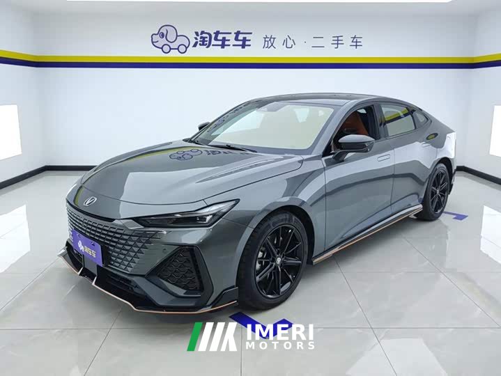 Changan UNI-V 2.0T speed version