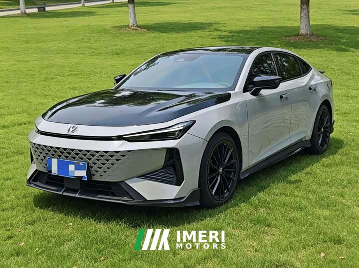 Changan UNI-V 1.5T exclusive