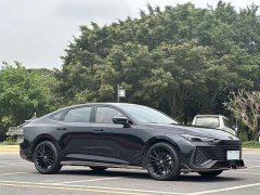 Changan UNI-V 2023 2.0T speed version - ფოტო 2