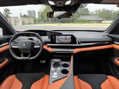 Changan UNI-V 2023 2.0T speed version - ფოტო 6
