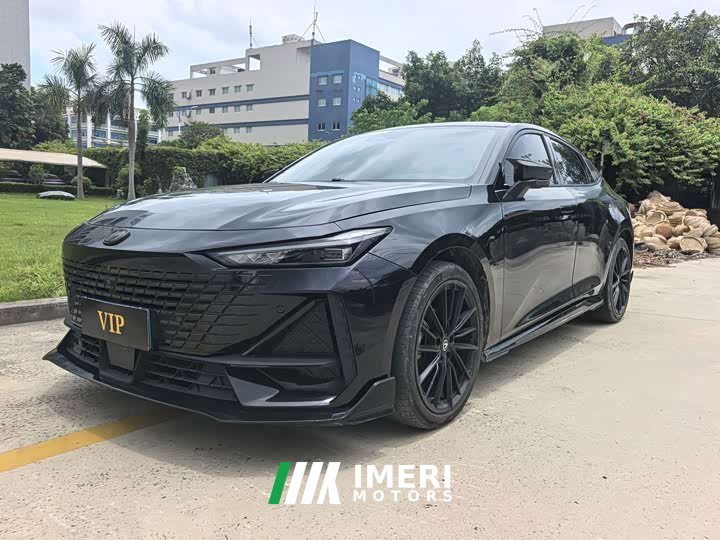 Changan UNI-V 2022 1.5T sports version - ავტომობილი ჩინეთიდან