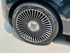 Land Rover Range Rover 3.0L V6 400PS Extended Wheelbase Prestige Edition - ფოტო 16