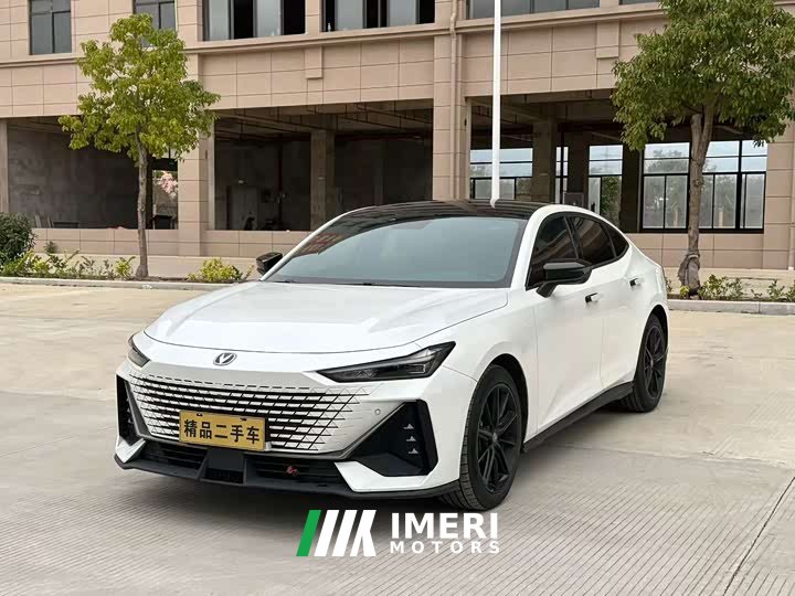 Changan UNI-V 1.5T premium