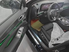 Hongqi H9 2024 2.0T Qichang Private Fashion Edition - ფოტო 16