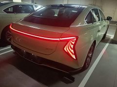Hongqi EH7 2025 690 Smart Select Edition - ფოტო 7