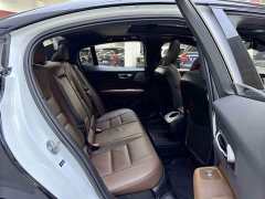 Volvo S60 2023 B4 Zhiyuan Luxury Edition - ფოტო 6