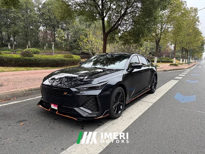 Changan UNI-V 2023 2.0T speed version