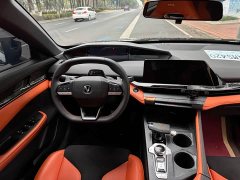 Changan UNI-V 2023 2.0T speed version - ფოტო 7