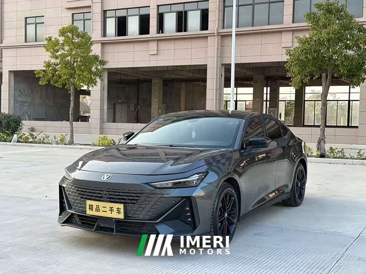 Changan UNI-V 2024 1.5T premium